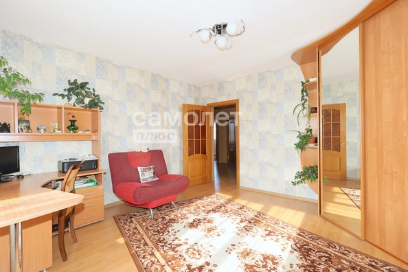 
  Продается 3-комн. квартира, 69.8 м², Ленина пр-кт, д. 146/1
. Фото 10.
