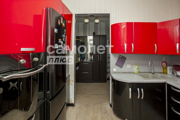 
  Продается 3-комн. квартира, 95.6 м², Окружная ул, д. 32
. Фото 9.
