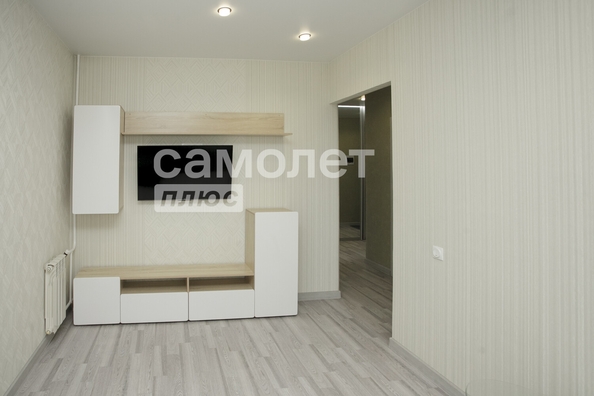 
  Продается 2-комн. квартира, 46 м², ЖК Крылья, 1 этап
. Фото 6.
