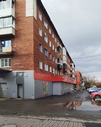 
  Продается 3-комн. квартира, 51 м², Веры Волошиной ул, д. 14
. Фото 12.
