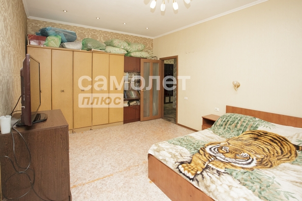 
  Продается 3-комн. квартира, 75.8 м², Патриотов ул, д. 7
. Фото 12.
