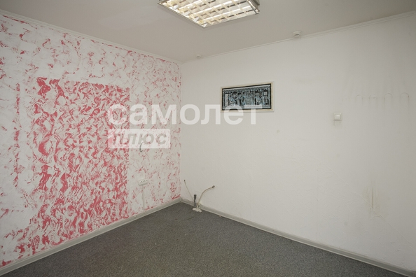 
  Продается 3-комн. квартира, 46.3 м², Васильева ул, д. 11
. Фото 9.