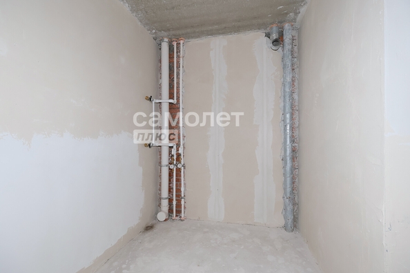 
  Продается 2-комн. квартира, 42.4 м², Строителей б-р, д. 71/5
. Фото 9.