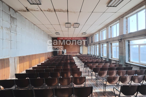 
  Продается офис, 1090 м², Инициативная ул, д. 57Б
. Фото 8.