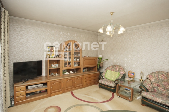 
  Продается 4-комн. квартира, 79.4 м², Тухачевского ул, д. 47Б
. Фото 9.