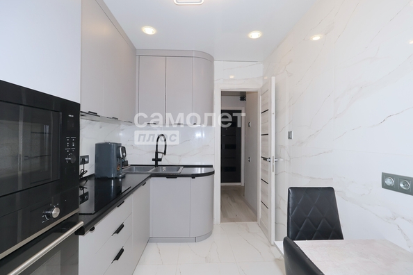 
  Продается 3-комн. квартира, 59 м², Марковцева ул, д. 18
. Фото 18.