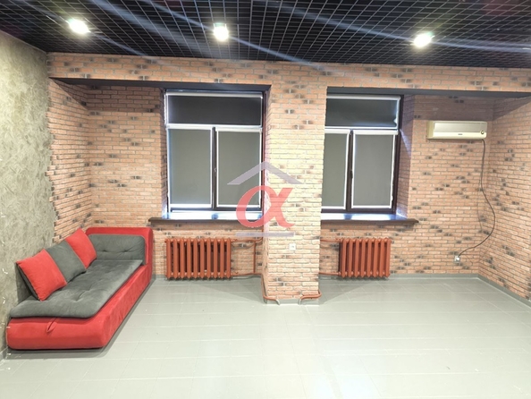 
  Сдается офис 52.4 м². Фото 2.