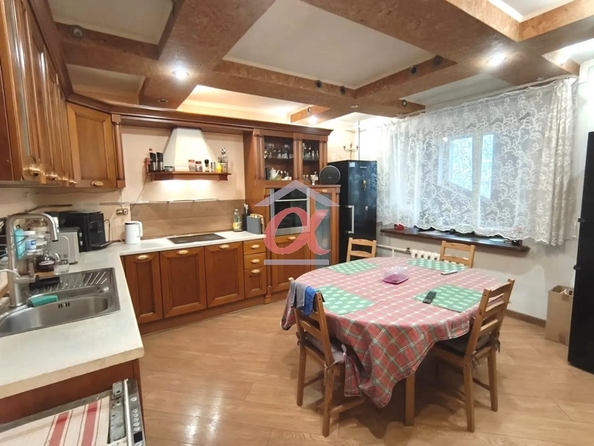 
  Продается 4-комн. квартира 146.5 м². Фото 1.