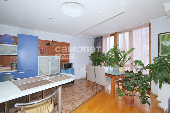 
  Продается 3-комн. квартира 118.4 м². Фото 4.