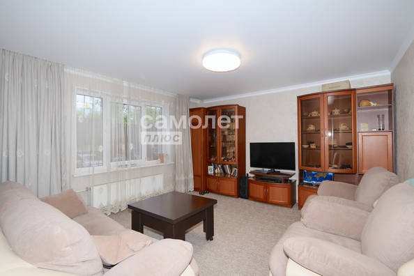 
  Продается 3-комн. квартира 61.4 м². Фото 1.