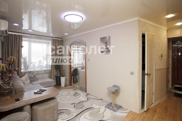
  Продается 3-комн. квартира 58.1 м². Фото 1.