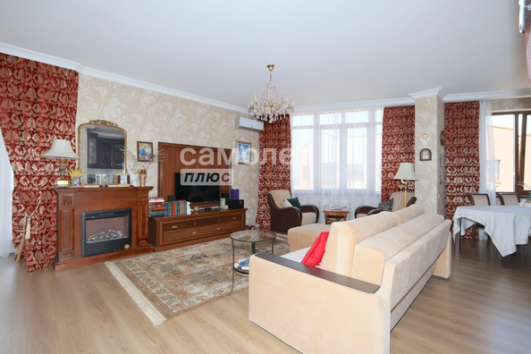 
  Продается 4-комн. квартира 145.5 м². Фото 2.