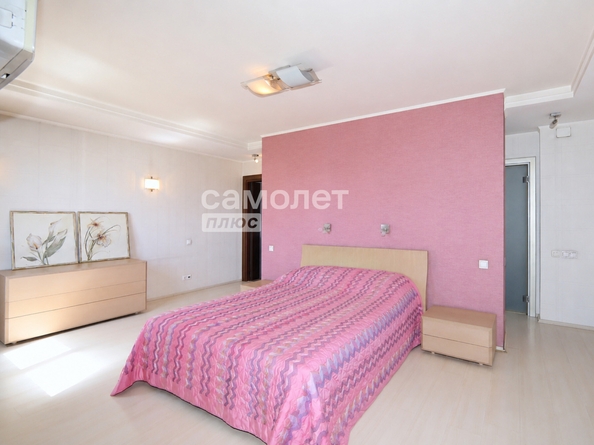 
  Продается 3-комн. квартира 210.2 м². Фото 6.