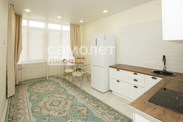 
  Продается 2-комн. квартира 61.5 м², в ЖК Сибирские просторы, дом 1 корпус 3. Фото 1.