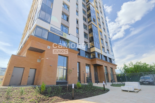 
  Сдается торговая площадь 127.7 м², в ЖК Чемпион-парк, дом 2. Фото 1.