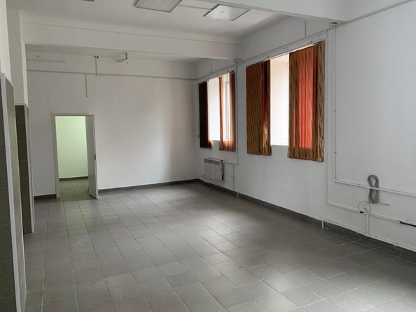 
  Продается универсальное помещение 567.7 м². Фото 8.
