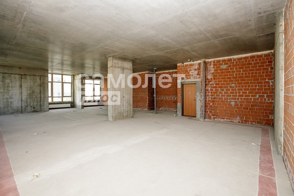 
  Продается 4-комн. квартира 152.8 м². Фото 2.