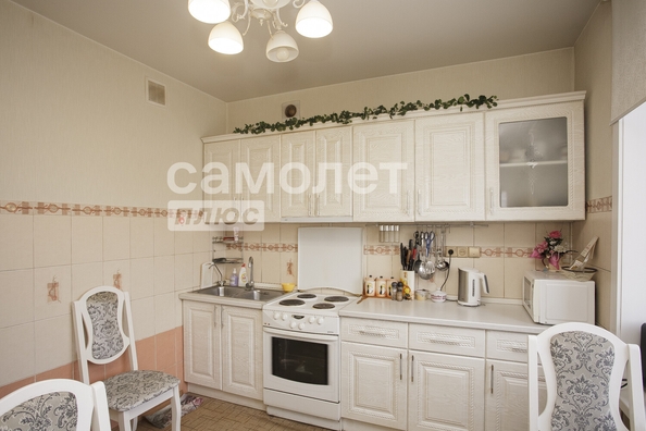 
  Продается 4-комн. квартира 96.7 м². Фото 1.