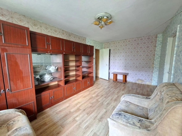
  Продается 3-комн. квартира 47.5 м². Фото 1.