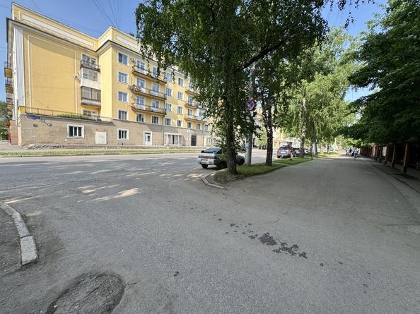 
  Сдается 2-комн. квартира 67.8 м². Фото 22.