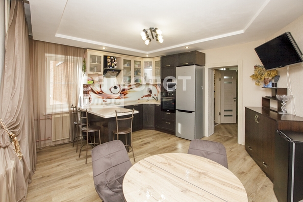 
  Продается 3-комн. квартира 107.3 м². Фото 8.