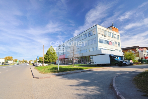 
  Сдается универсальное помещение 600 м². Фото 1.