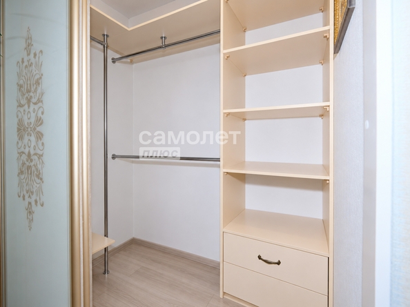 
  Продается 3-комн. квартира 61.4 м², в ЖК Кедровый, дом 12. Фото 10.