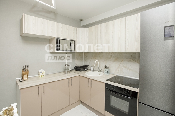 
  Продается 1-комн. квартира 32 м², в ЖК Времена года, дом 7. Фото 1.