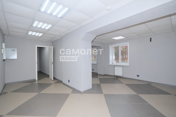 
  Продается торговая площадь 56.1 м². Фото 1.