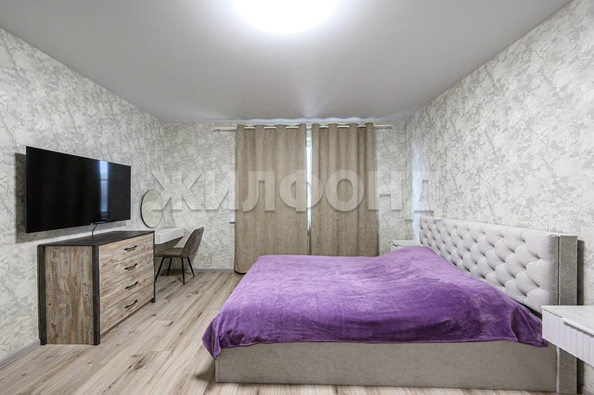 
   Продам 1-комнатную, 50.9 м², Кирова ул, 242

. Фото 10.