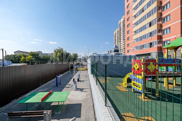 
   Продам 2-комнатную, 50.9 м², Кирова ул, 242

. Фото 20.