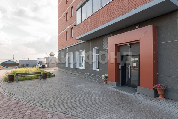 
   Продам 2-комнатную, 50.9 м², Кирова ул, 242

. Фото 22.