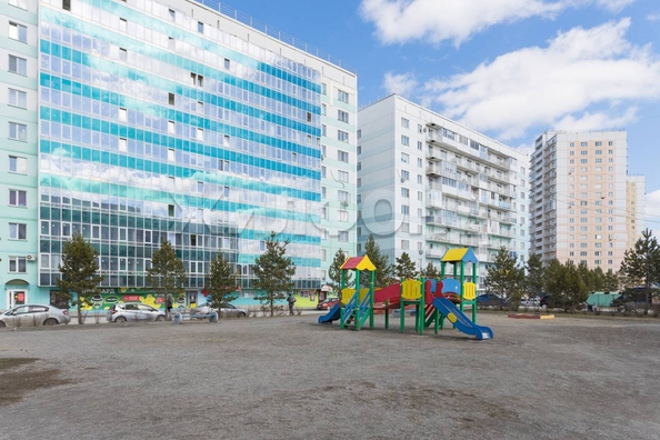 
  Продается 2-комн. квартира, 63.5 м², Виктора Шевелева ул, д. 18
. Фото 2.