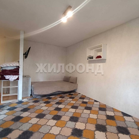 
  Продается 1-комн. квартира, 28.83 м², Зорге ул, д. 87
. Фото 4.
