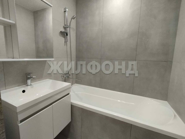 
   Продам 2-комнатную, 50.2 м², Королева ул, 14/2

. Фото 11.