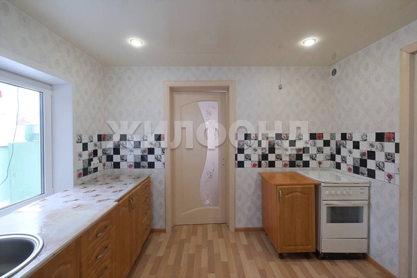 
   Продам дом, 72.4 м², Новосибирск

. Фото 8.