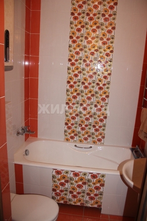 
  Сдается 3-комн. квартира, 75 м², Каменская ул, д. 56/2
. Фото 4.