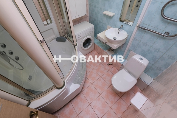
   Продам 3-комнатную, 56.2 м², Широкая ул, 15

. Фото 22.
