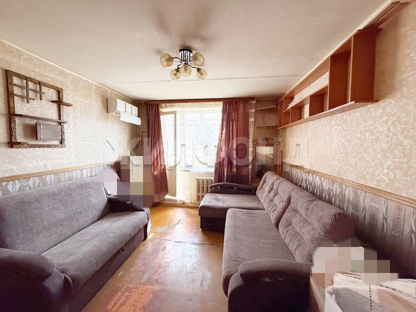 
   Продам 1-комнатную, 29.5 м², Пархоменко ул, 118

. Фото 1.