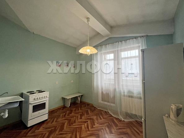 
   Продам 2-комнатную, 56.4 м², Сибирский мкр, 1

. Фото 8.