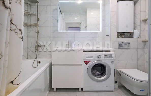 
   Продам 2-комнатную, 39.6 м², 3-й микрорайон, 15/1

. Фото 12.