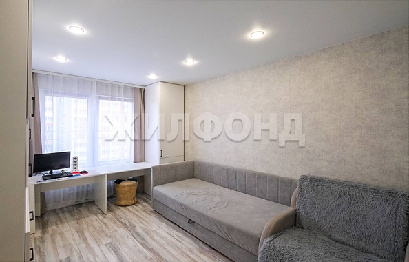 
   Продам 2-комнатную, 39.6 м², 3-й микрорайон, 15/1

. Фото 18.