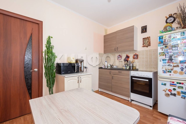 
   Продам 2-комнатную, 55.6 м², Гребенщикова ул, 11/1

. Фото 13.