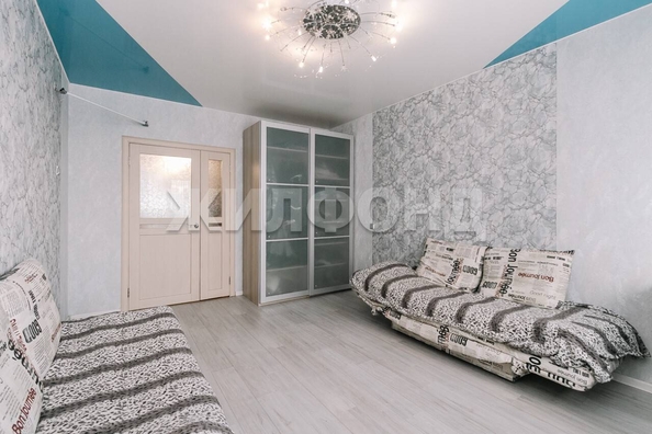 
   Продам 3-комнатную, 65.8 м², Тюленина ул, 15

. Фото 9.