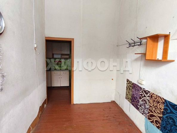 
   Продам 3-комнатную, 38.9 м², Центральная ул, 6/2

. Фото 6.