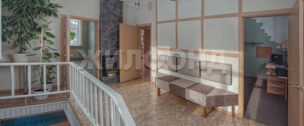 
   Продам дом, 340 м², Бердск

. Фото 10.