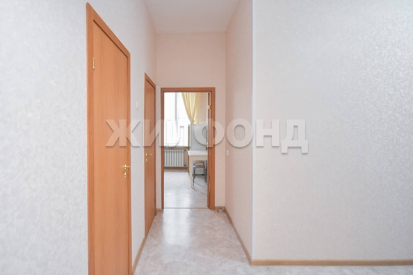 
   Продам 2-комнатную, 55.1 м², Александра Невского ул, 6

. Фото 14.