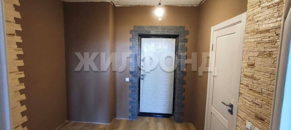 
   Продам 1-комнатную, 38.4 м², Героев Революции ул, 72

. Фото 3.