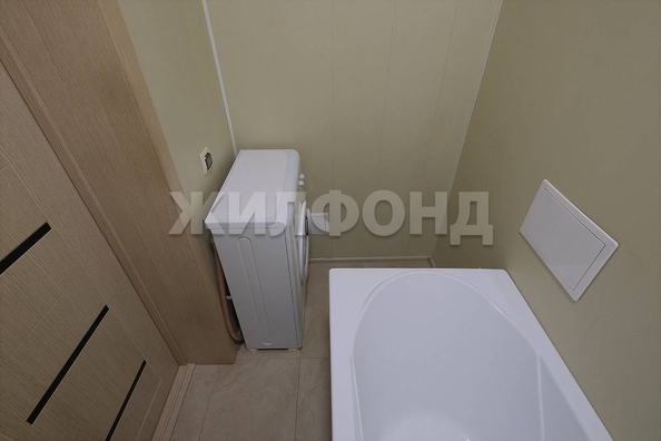 
   Продам 2-комнатную, 49.4 м², 25 лет Октября ул, 25/1

. Фото 8.