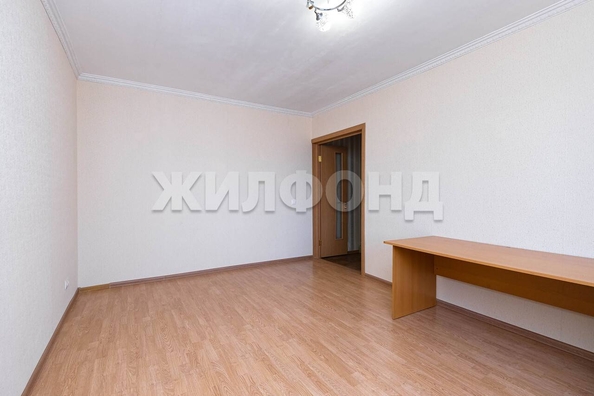 
   Продам 2-комнатную, 51.7 м², Краснообск, 218

. Фото 7.
